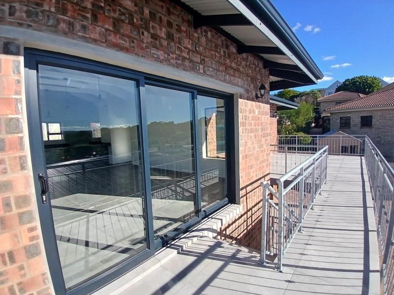 3 Bedroom Property for Sale in Stilbaai Wes Western Cape